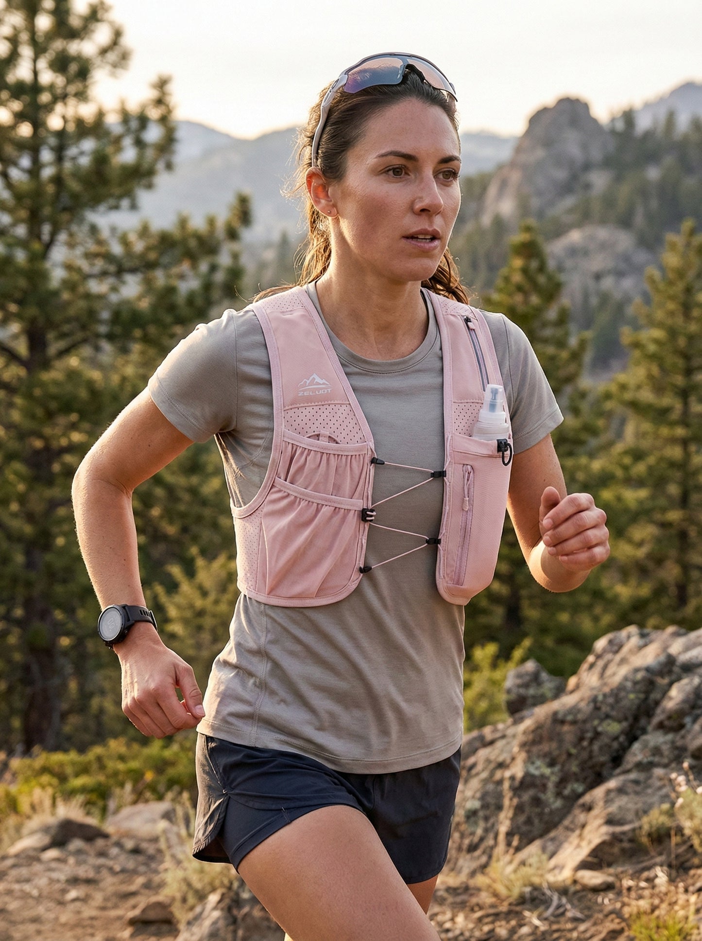 Zelvot | Adjustable Reflective Running Vest: 500ml Flask, USA Patent, Lightweight for Men & Women